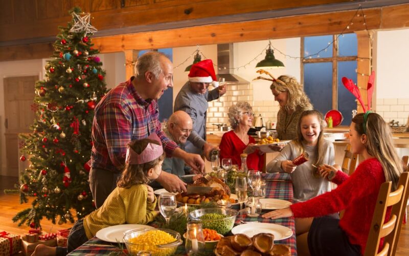 Managing Family Dynamics over the Holidays